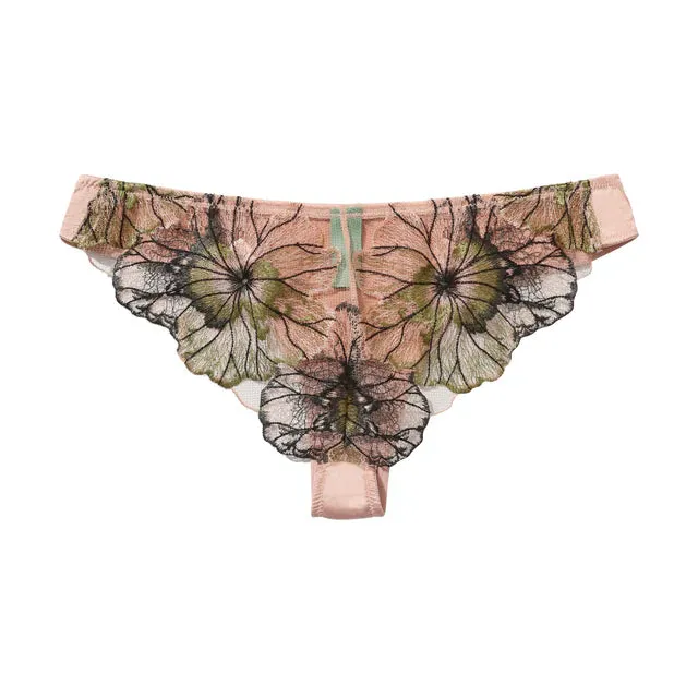 Amour Cache Jordan Pressed Flower Embroidery Cheeky