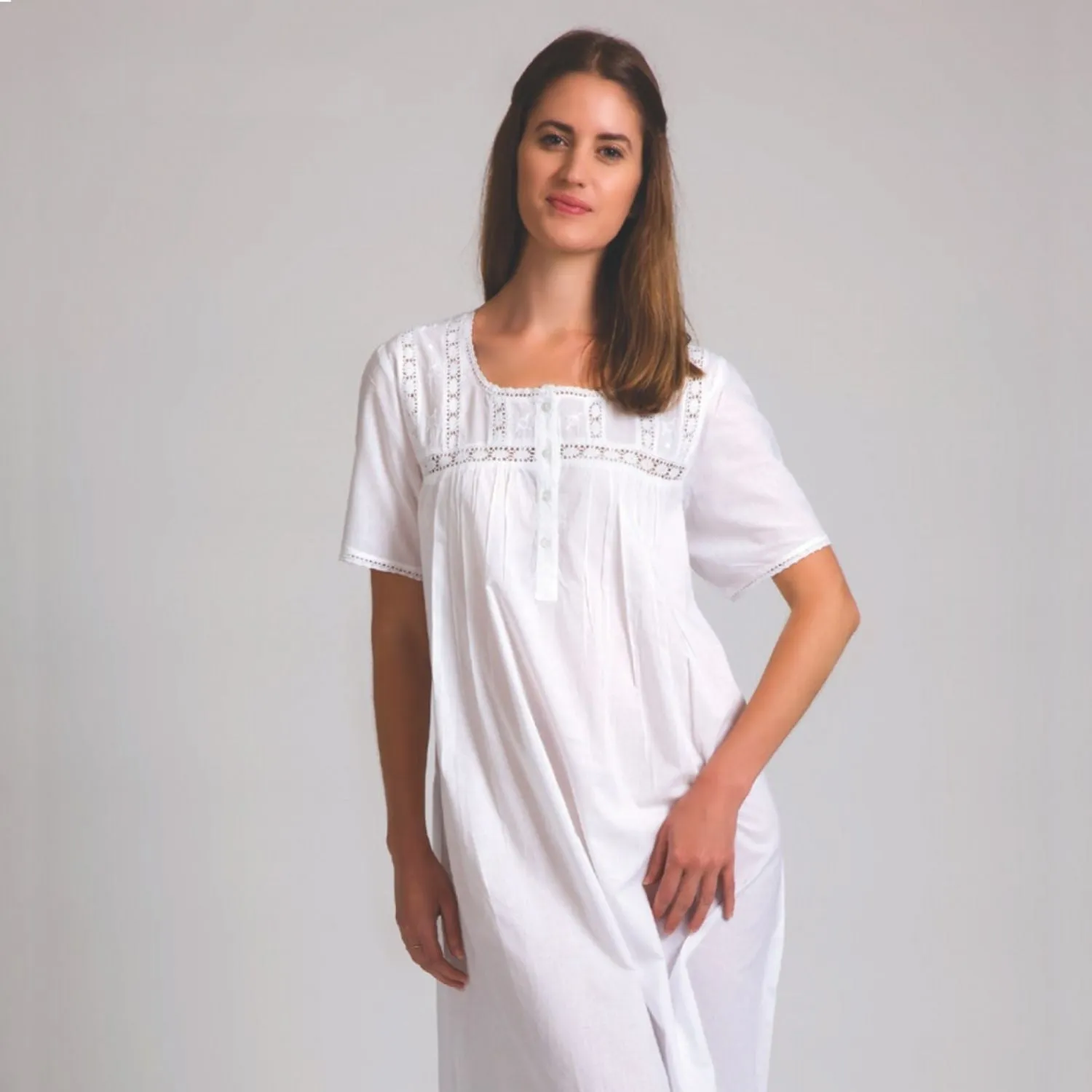 Lily Classic White Nightie